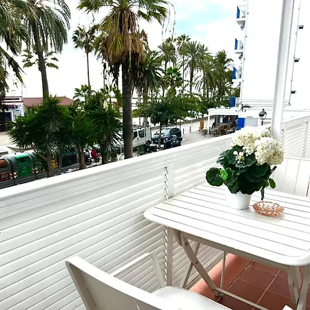 Seafront Ribera シッチェス