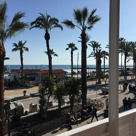 Seafront Ribera * סיטגס